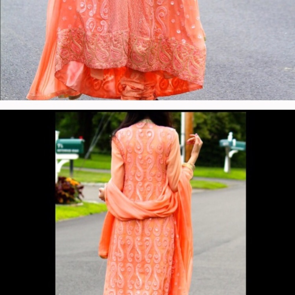 Peach Gold Pakistani Salwar Kameez
